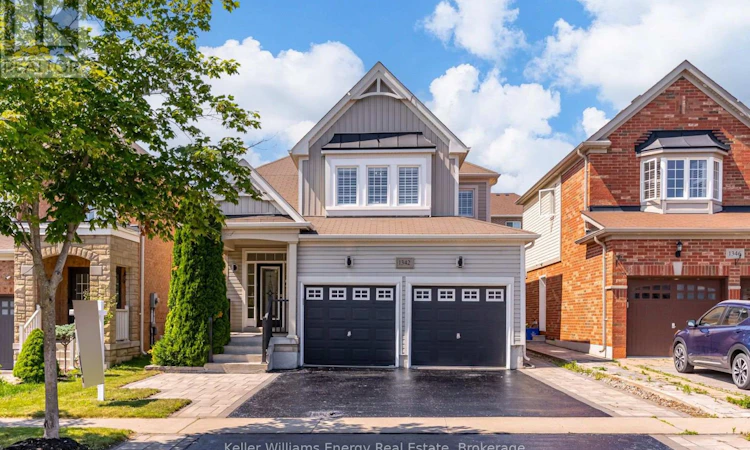 1342 Harlstone Crescent