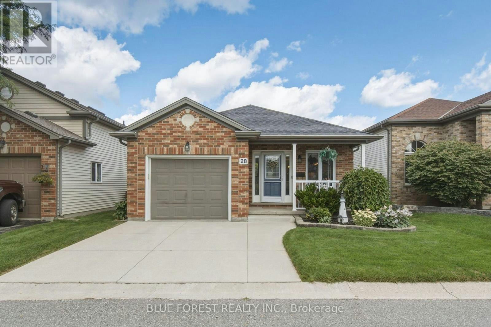 28-335 Lighthouse Road, London, ON, N6M 1J8