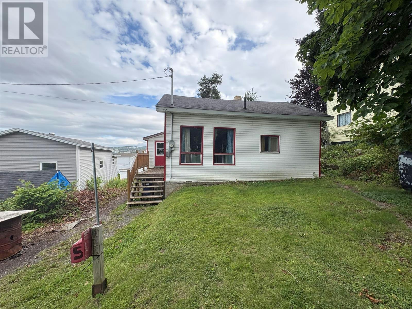 5 Watsons Road, Corner Brook, NL, A2H 4H5