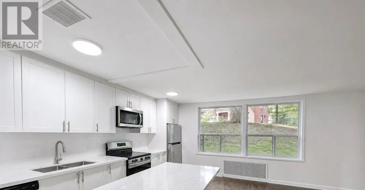 107-4 Sherbourne Street N, Toronto, ON, M4W 2T1 - 5