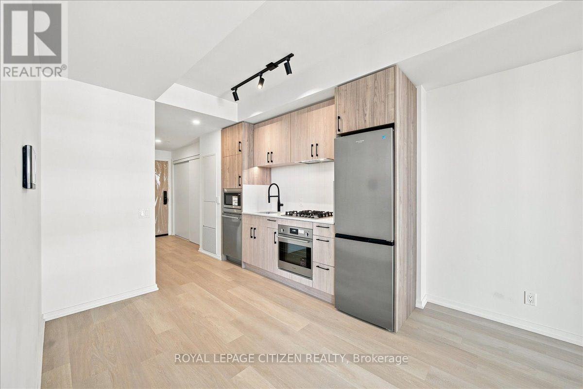 1410-109 Erskine Avenue, Toronto, ON, M4P 0G8 - 11