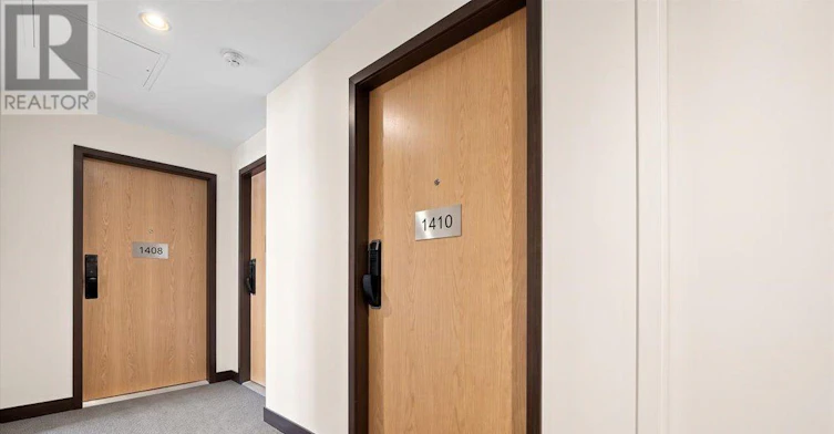 1410-109 Erskine Avenue, Toronto, ON, M4P 0G8 - 2