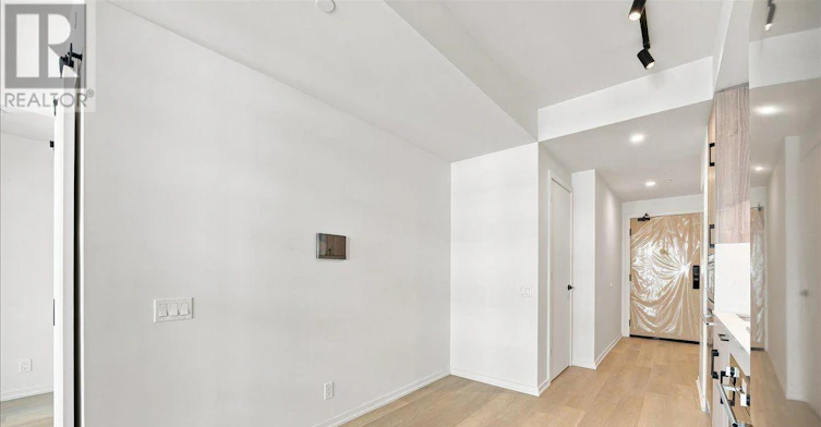1410-109 Erskine Avenue, Toronto, ON, M4P 0G8 - 12