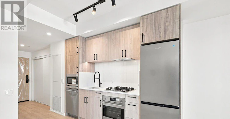 1410-109 Erskine Avenue, Toronto, ON, M4P 0G8 - 10
