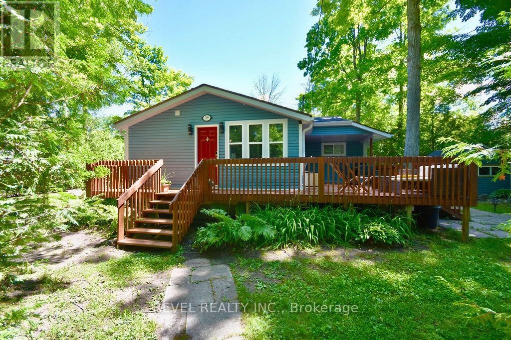39 Domar Road, Tiny, ON, L0L 2J0