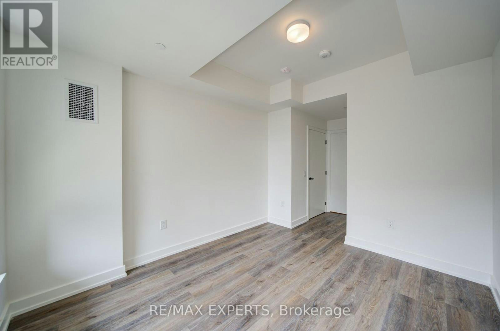 517-2475 Old Bronte Road, Oakville, ON, L6M 5S7 - 25