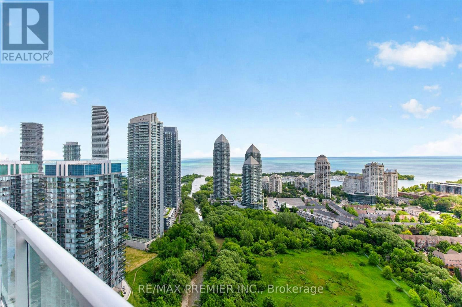 2133-165 Legion Road N, Toronto, ON, M8Y 0B3 - 23