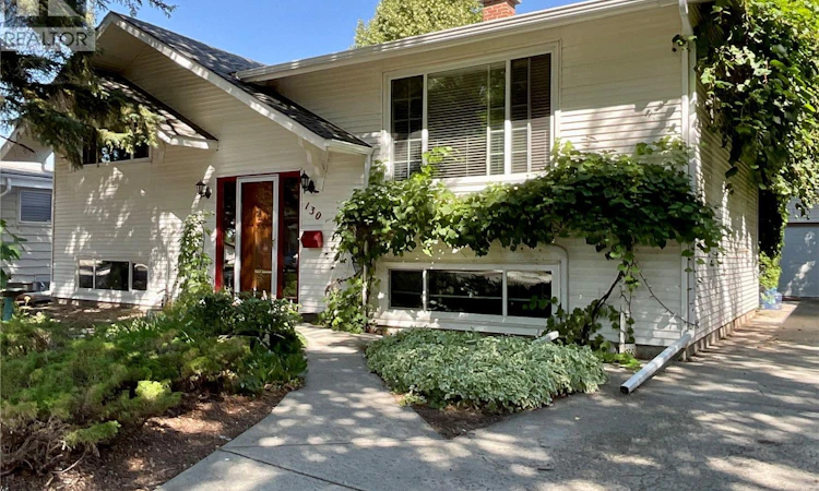 130 Cameron Crescent