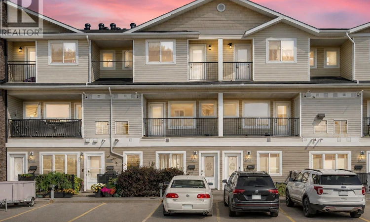 113-1210 Empress Street