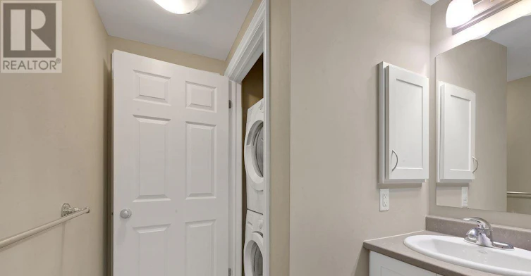 203-215 Titanium Private, Ottawa, ON, K1C 0B7 - 16