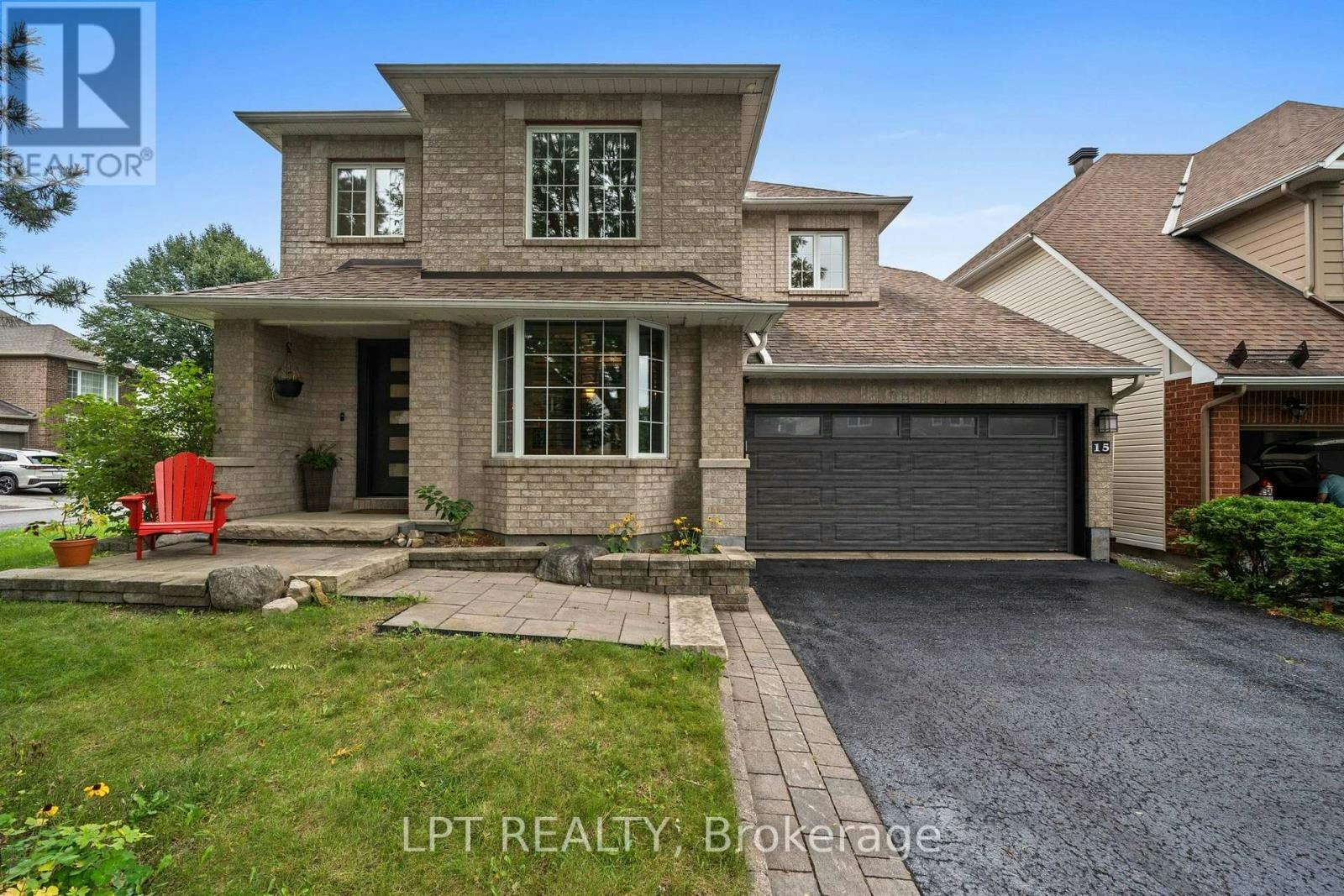 15 Spalding Avenue, Ottawa, ON, K2K 3B2