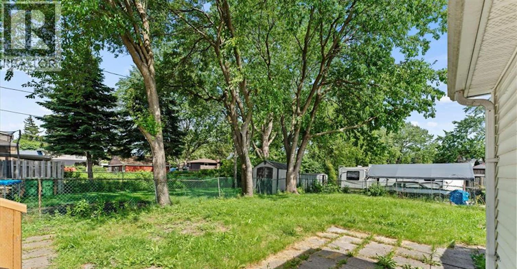 6045 Wyandotte Street East, Windsor, ON, N8S 1N3 - 31