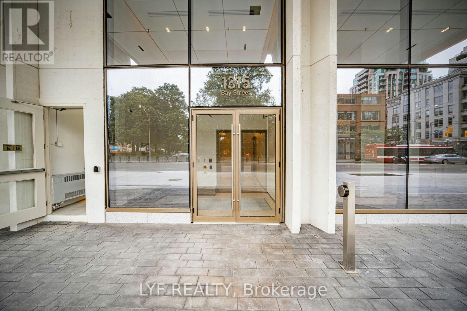 3002-1315 Bay Street, Toronto, ON, M5R 0E4 - 4