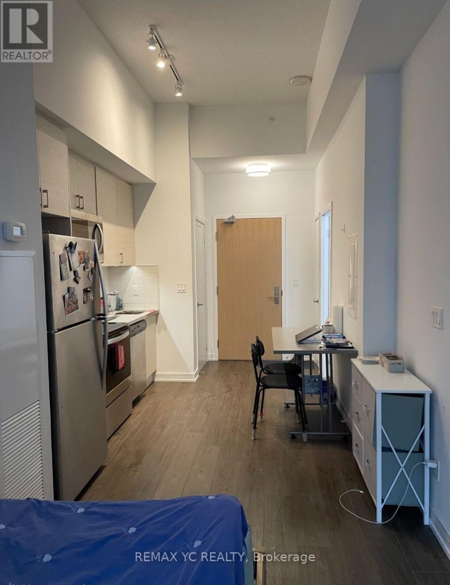 111-621 Sheppard Avenue E, Toronto, ON, M2K 0G4 - 2