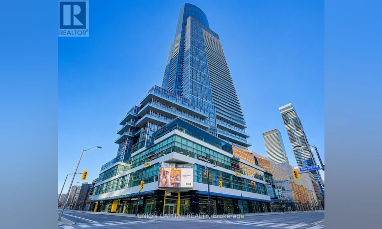 4903-386 Yonge Street