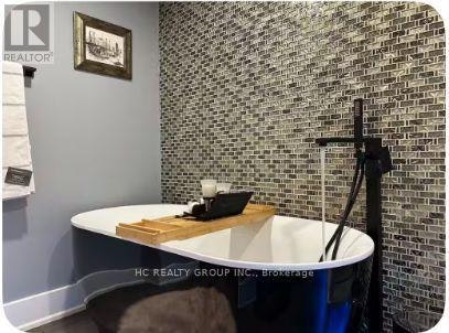 73 Crofting Crescent, Markham, ON, L6E 0W1 - 3