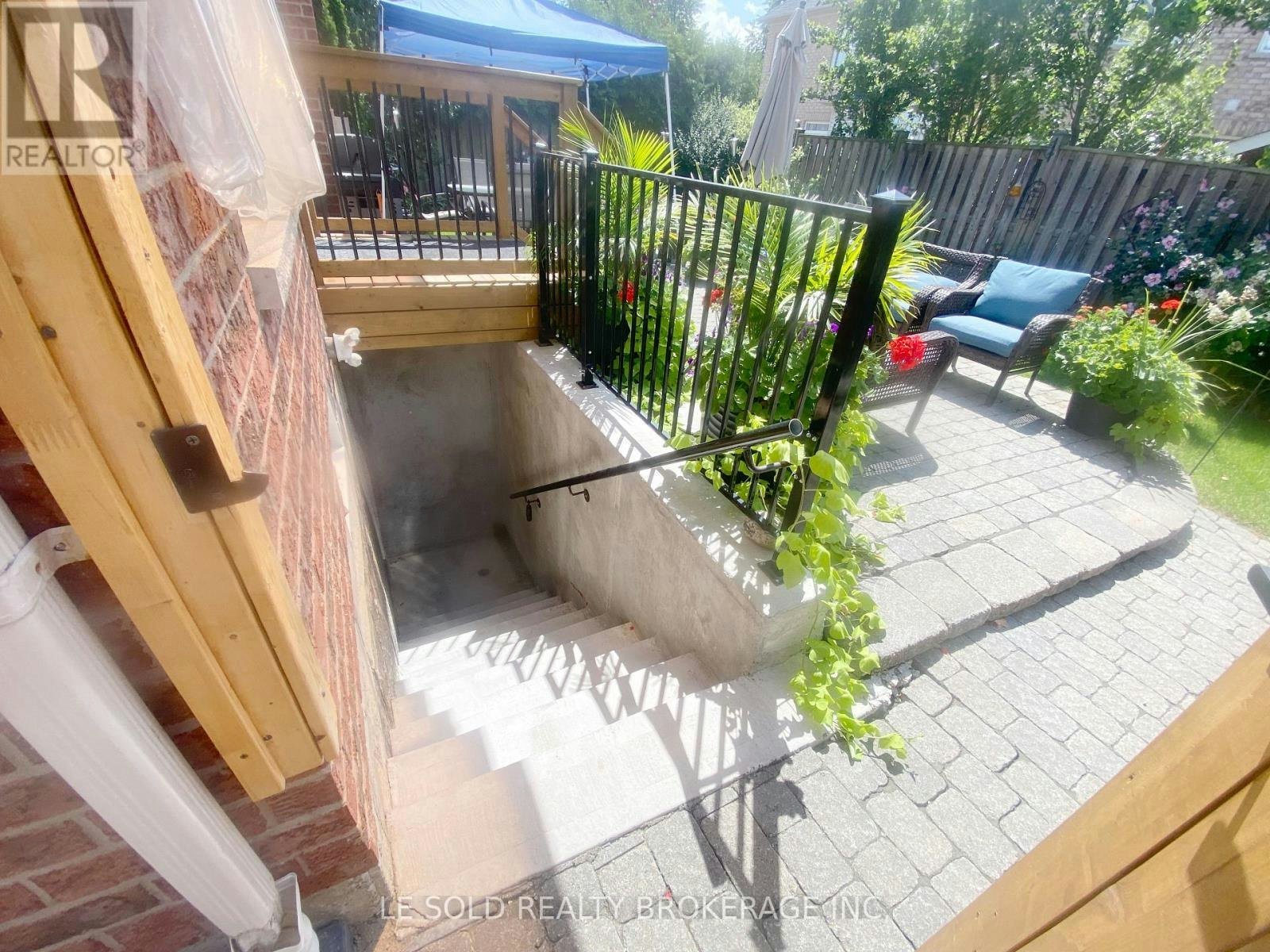 BSMT-56 Waite Crescent, Whitchurch-Stouffville, ON, L4A 0B8 - 3
