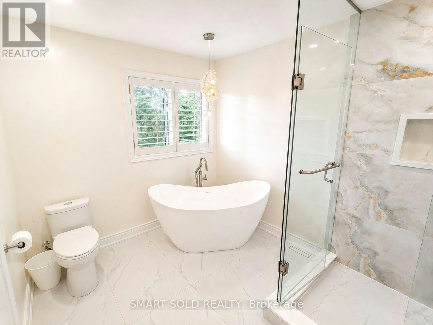 52 Royalpark Way, Vaughan, ON, L4H 1J5 - 13