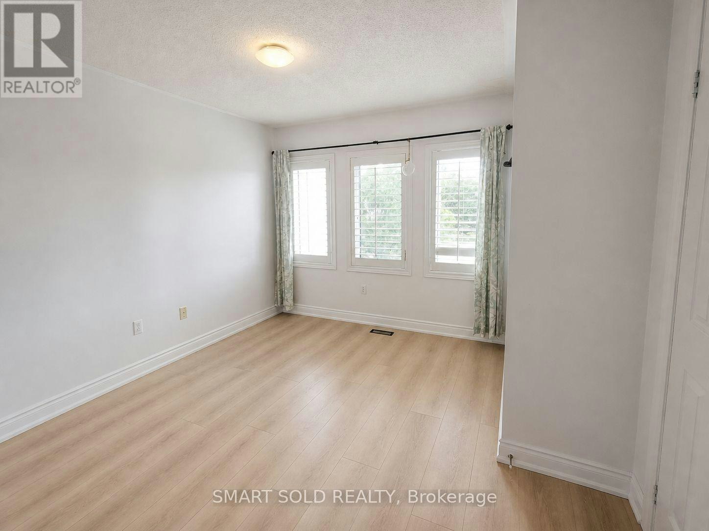 52 Royalpark Way, Vaughan, ON, L4H 1J5 - 15