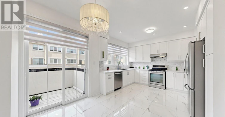 15-19 Maytime Way, Markham, ON, L6C 0N5 - 11