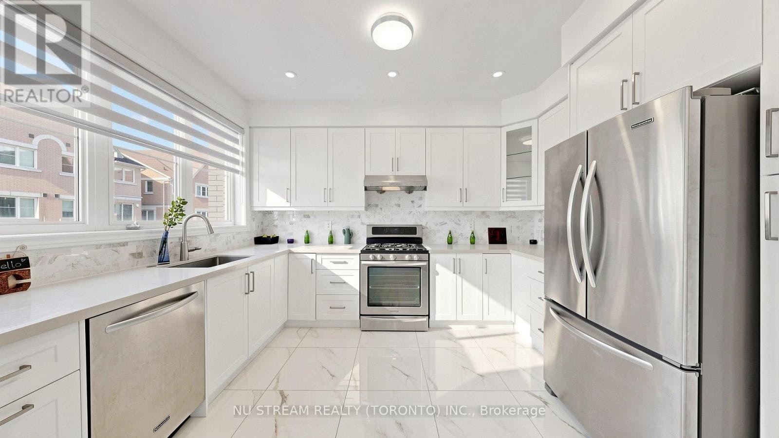 15-19 Maytime Way, Markham, ON, L6C 0N5 - 12