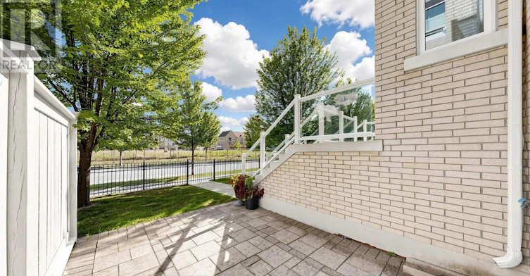 15-19 Maytime Way, Markham, ON, L6C 0N5 - 2