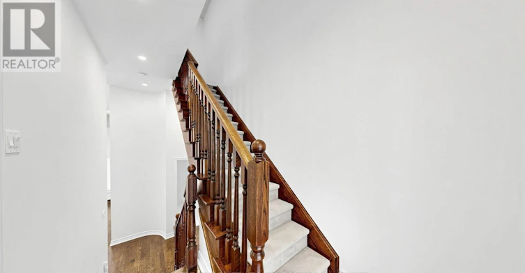 15-19 Maytime Way, Markham, ON, L6C 0N5 - 16