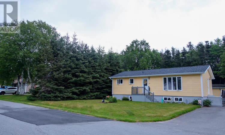 19 Elmwood Crescent