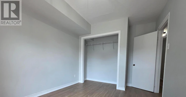 223 Fairview Avenue, Toronto, ON, M6P 3A6 - 7