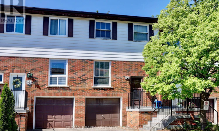 30-2445 Homelands Drive