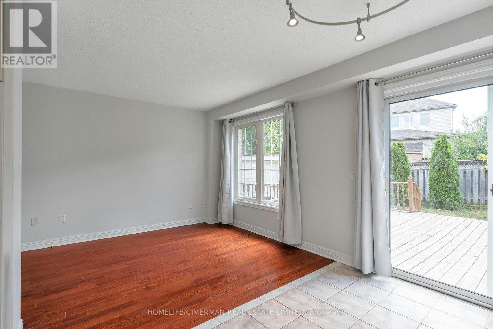 5554 Creditrise Place, Mississauga, ON, L5M 6E3