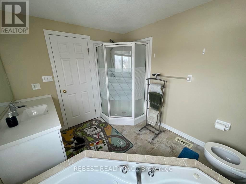 655 Interlaken Drive, Waterloo, ON, N2T 2Y5 - 29