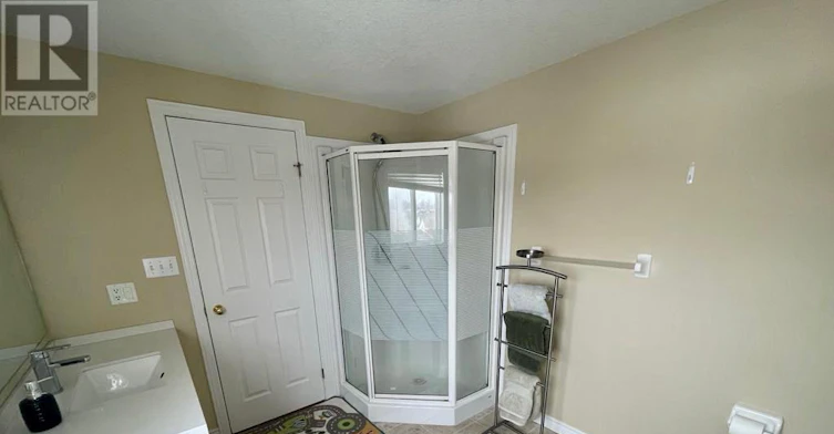 655 Interlaken Drive, Waterloo, ON, N2T 2Y5 - 29