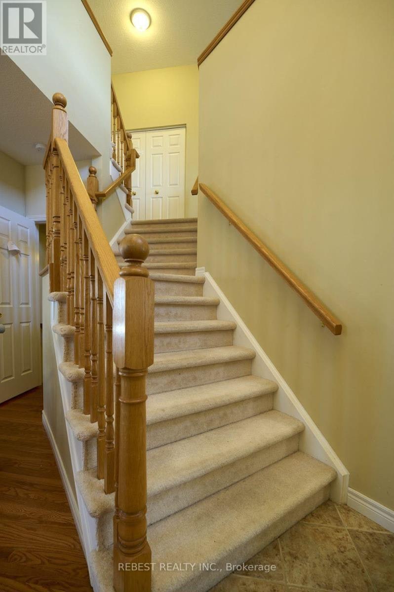 655 Interlaken Drive, Waterloo, ON, N2T 2Y5 - 20