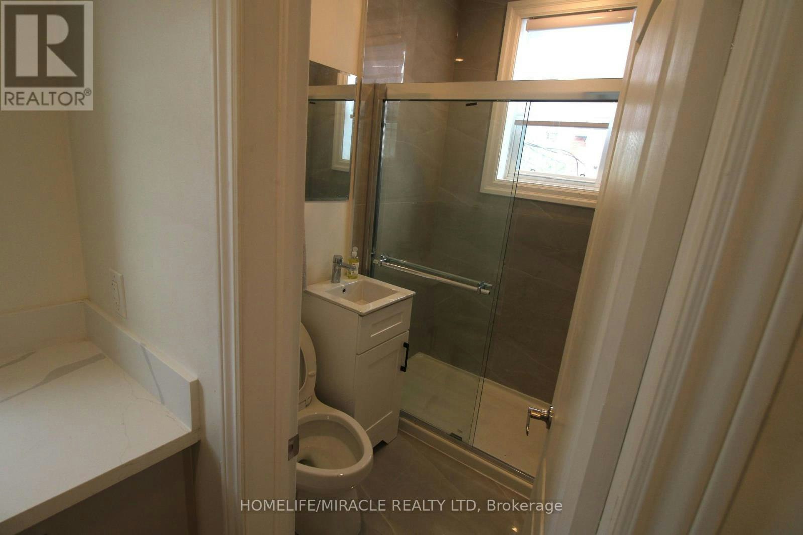 A-29 Albert Street W, Thorold, ON, L2V 2G2 - 7