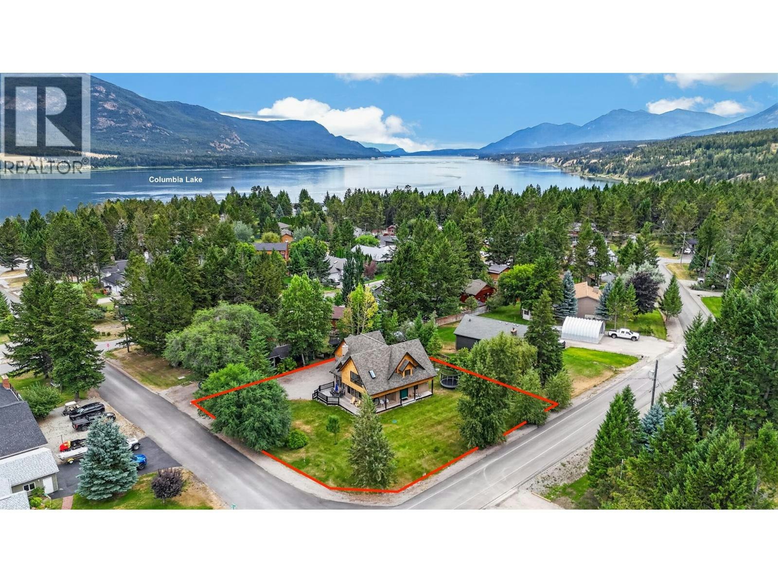 5853 Juniper Road, Fairmont Hot Springs, BC, V0B 1L2