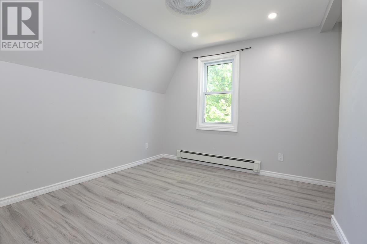 344 Wellington Street, Sault Ste. Marie, ON, P6A 2L9 - 45