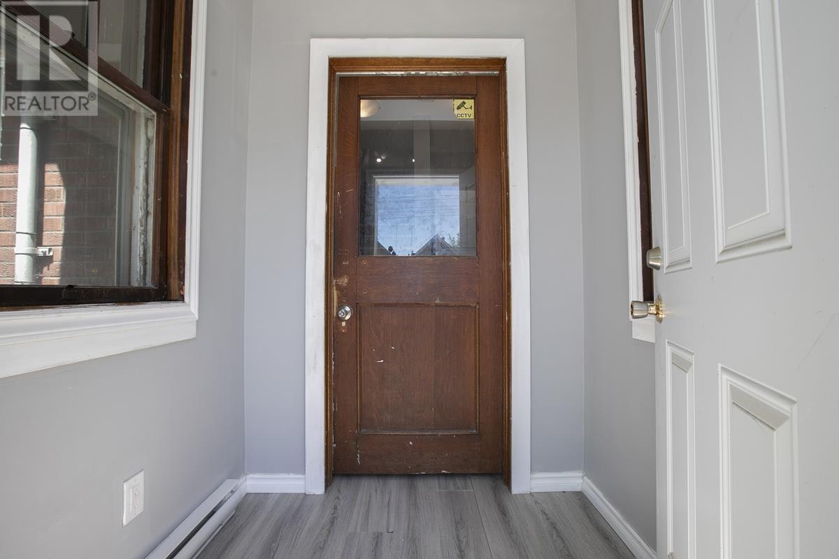 344 Wellington Street, Sault Ste. Marie, ON, P6A 2L9 - 9