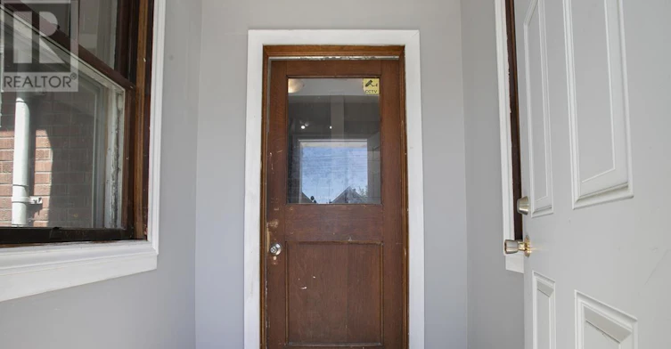 344 Wellington Street, Sault Ste. Marie, ON, P6A 2L9 - 9