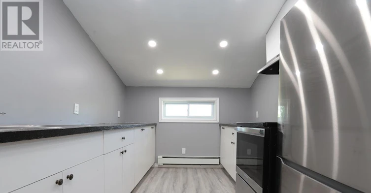 344 Wellington Street, Sault Ste. Marie, ON, P6A 2L9 - 34