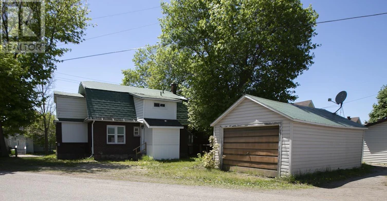 344 Wellington Street, Sault Ste. Marie, ON, P6A 2L9 - 7