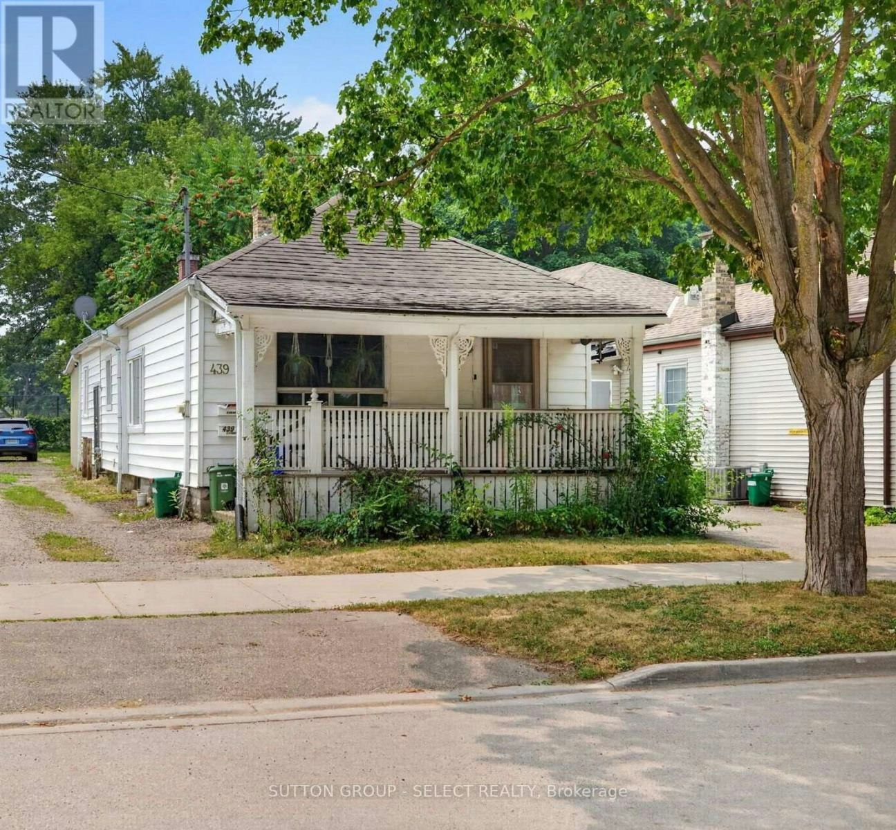 439 South Street, London, ON, N6B 1C1