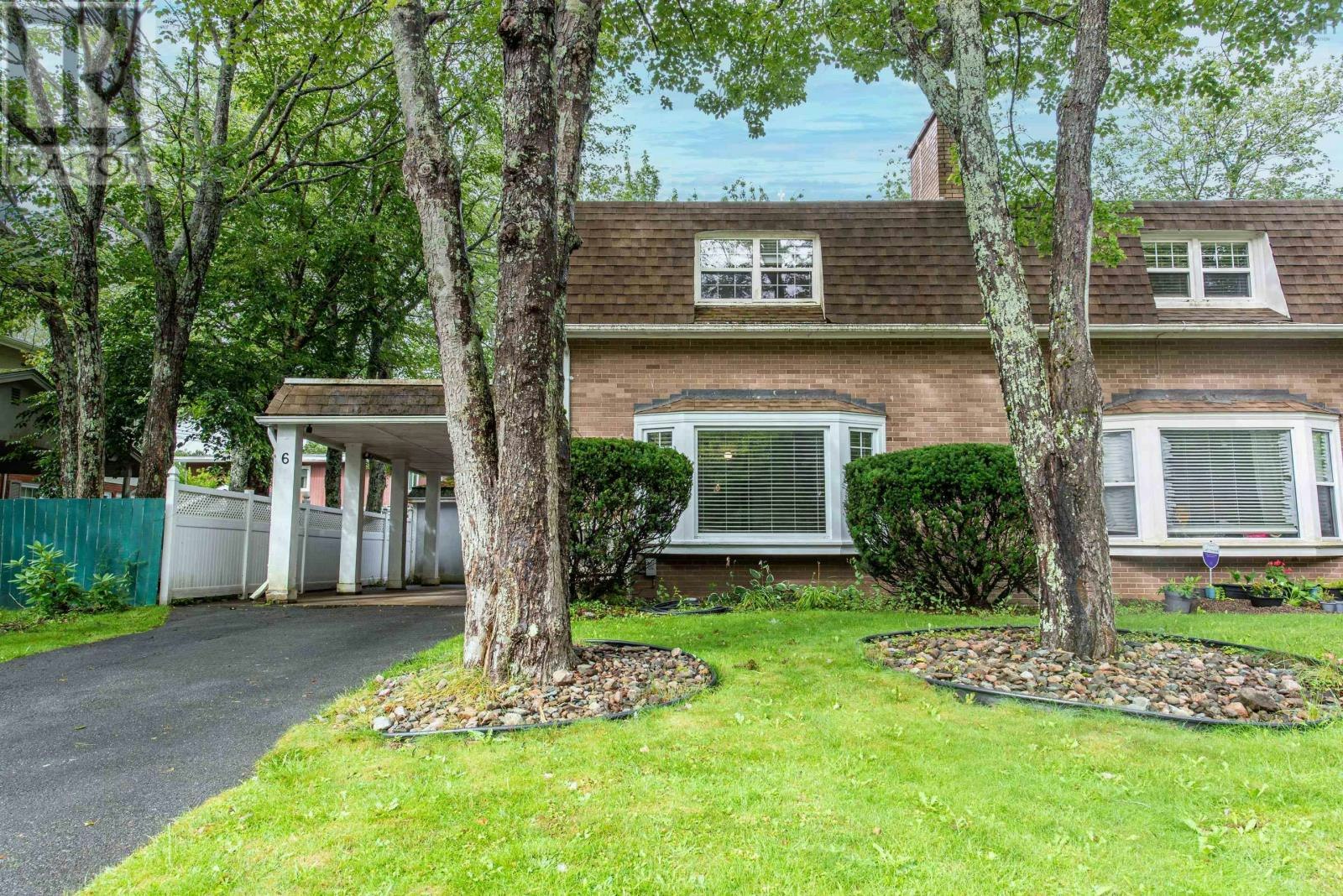 6 Plateau Crescent, Halifax, NS, B3M 2V6