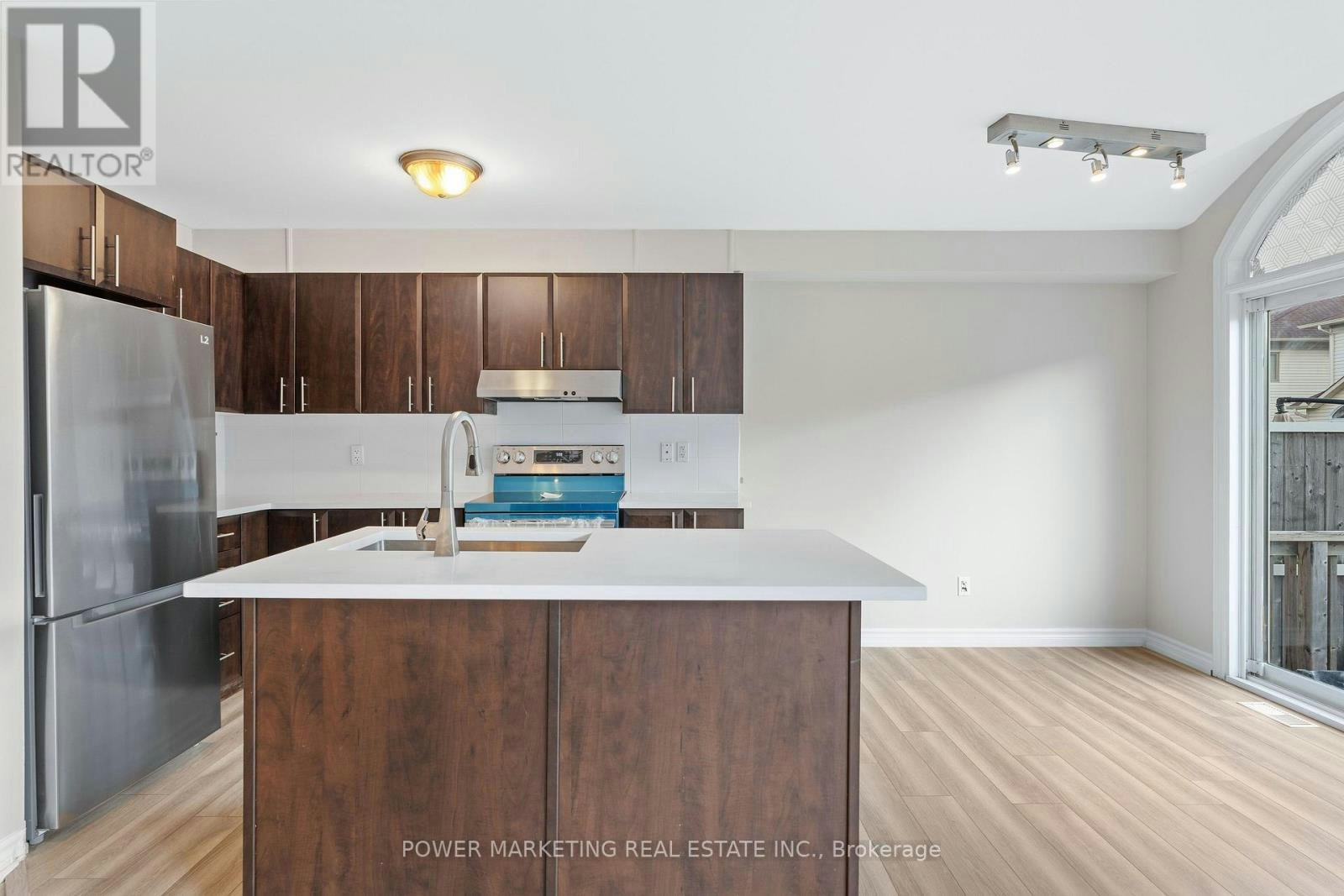 245 Silvermoon Crescent, Ottawa, ON, K4A 0P8 - 8