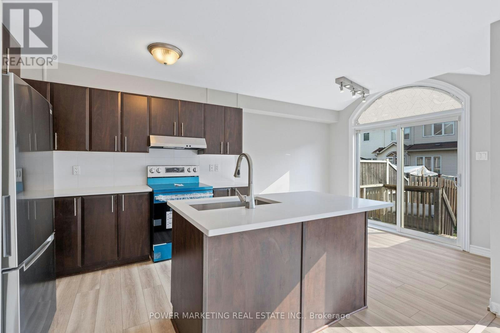 245 Silvermoon Crescent, Ottawa, ON, K4A 0P8 - 7