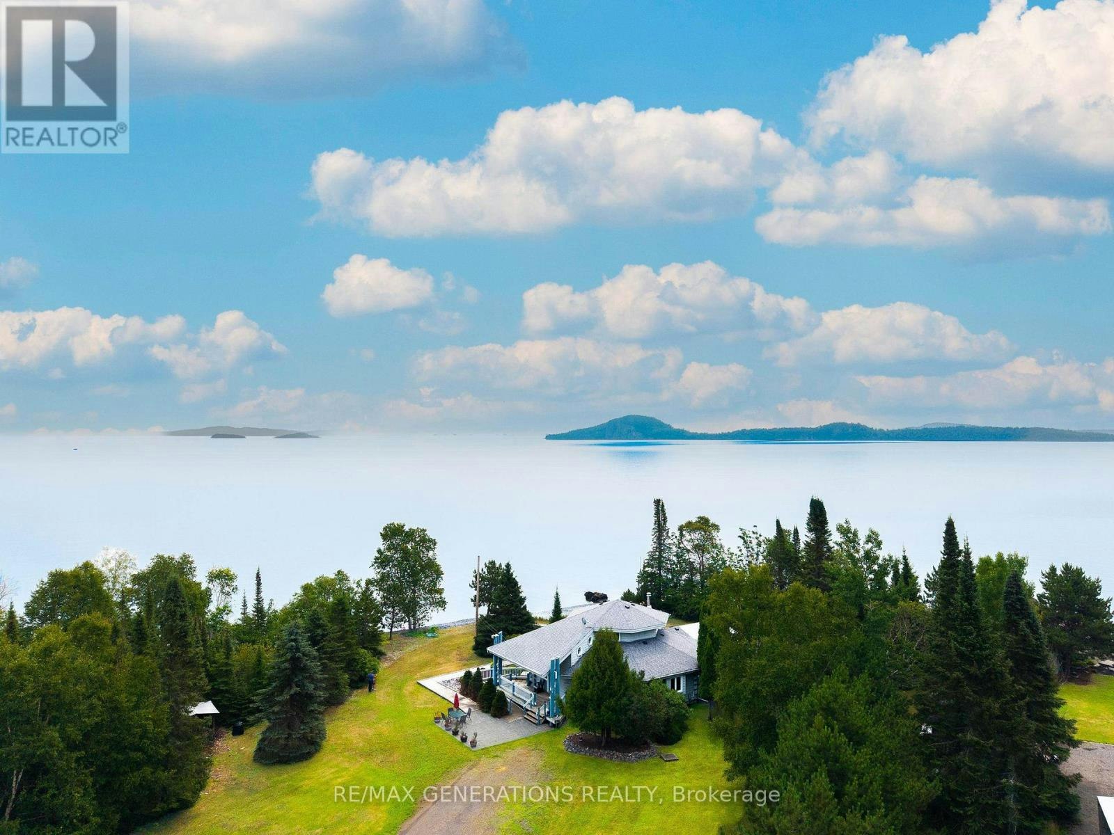 106 Island Avenue, Neebing, ON, P7L 0C1
