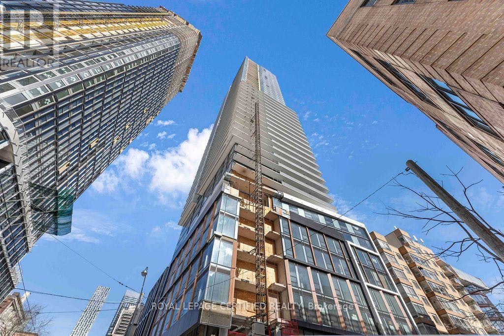 1706-89 Church Street, Toronto, ON, M5C 2G3