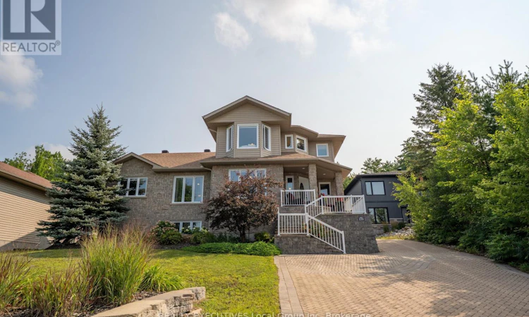 124 Fairway Drive