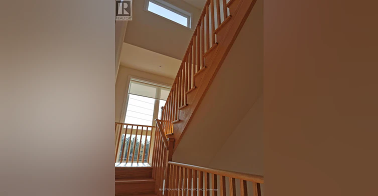 19 Credit Lane, Richmond Hill, ON, L4E 1G9 - 10