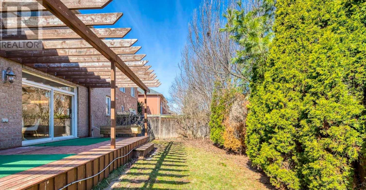 303 Burloak Drive, Burlington, ON, L6L 6T6 - 47